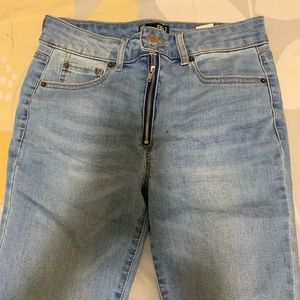 High waisted skinny jeans